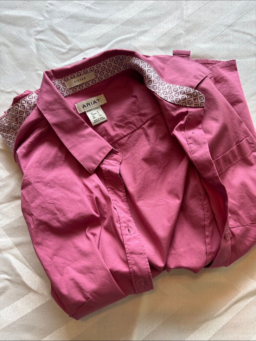 Ariat Women’s ' Rose Pink Button-Down Shirt